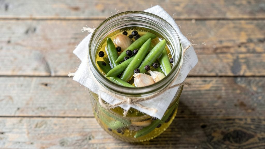Canned Pickled Green Beans Recipe: Vinegar-Bright Crunch in 10 Minutes